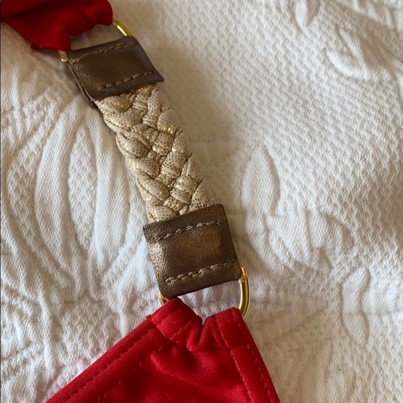 Red bikini - Picture 5 of 6